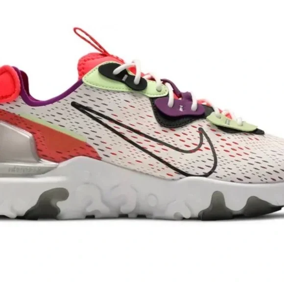 Nike React Vision Sz 9 women’s sneakers - Picture 1 of 7